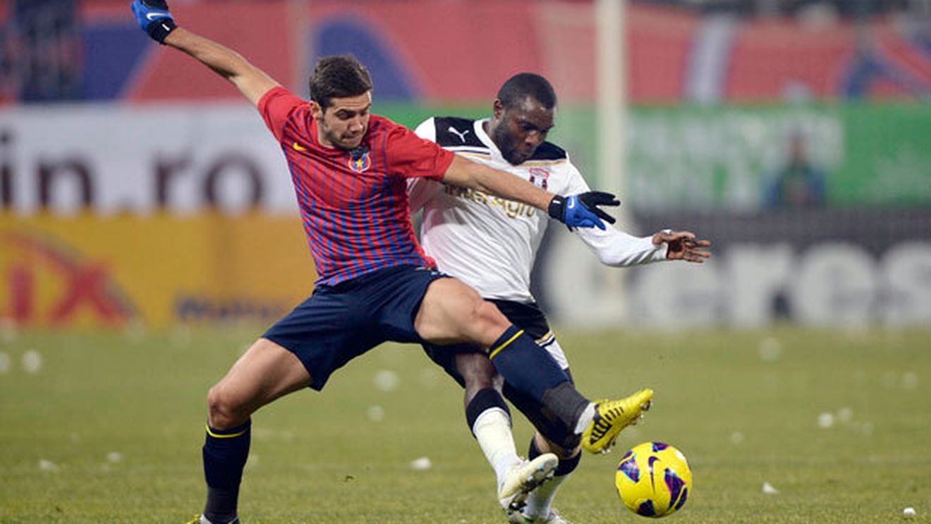 Disciplina, noua lege de aur la Steaua!** Chipciu, exemplul lui Becali pentru jucători: "El iubește fotbalul și joacă oriunde!" De ce a scăpat Nikolic de mazilire