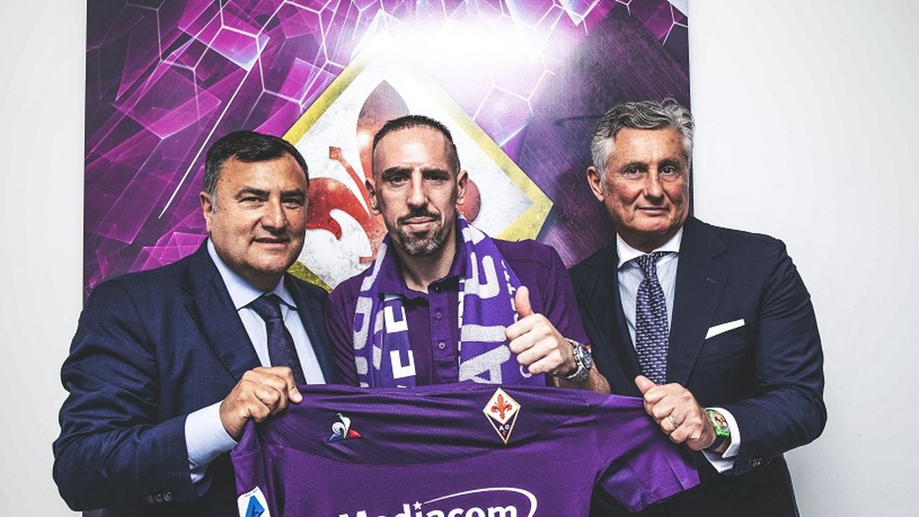Franck Ribery, întâmpinat la Fiorentina cu cântecul lui Adi Mutu | VIDEO. Cine l-a convins pe francez să vină în Italia și cum i-a înfuriat deja pe fanii lui Juventus