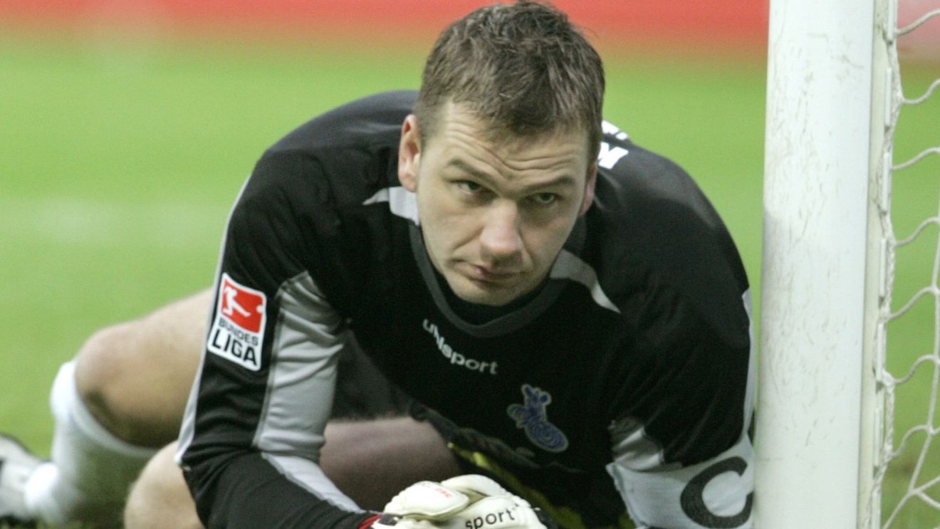 „O să mor!” Drama teribilă prin care trece fostul coleg de echipă al lui Laurențiu Reghecampf l-a lăsat fără cuvinte pe antrenorul care a luat titlul cu FCSB: „Sunt șocat”. EXCLUSIV