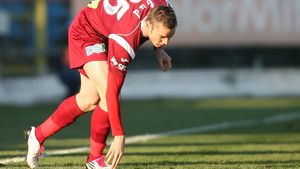 B&B, variantă de atac pentru Minteuan:** "Ar fi frumos să evolueze verișorii între ei!"