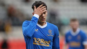 „Va fi foarte solicitant!”. Problema cu care Ianis Hagi ar putea să se confrunte la Rangers