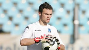 CS Otopeni a transferat un jucător de 1,99 metri!