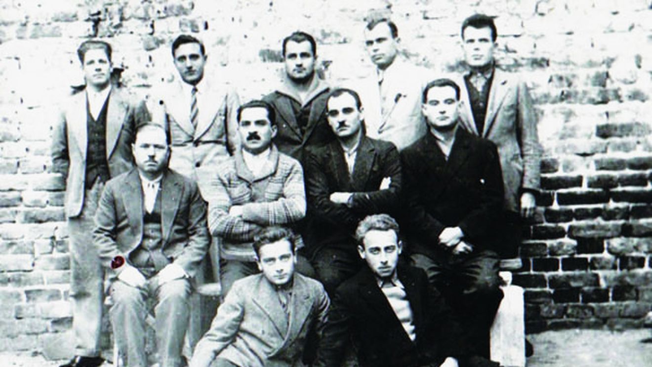 Incredibil: Doi agenți sovietici au pus la cale înființarea Stelei!** Cum a scăpat echipa de retrogradare în primul sezon