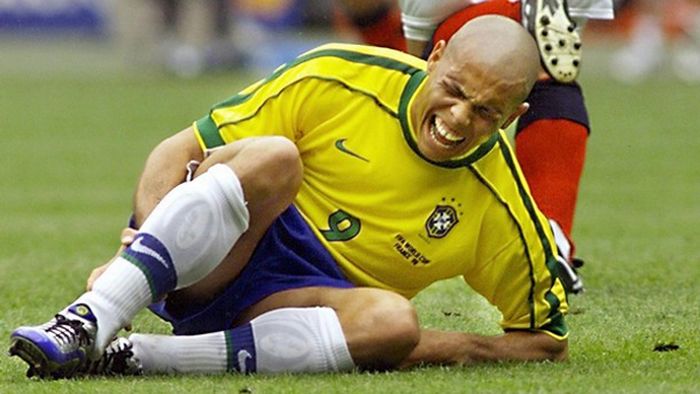 Dezvăluiri de senzație!** Ar putea fi cel mai mare scandal din istoria fotbalului: Ronaldo, acuzat că a fost "blat" în finala cu Franța din 1998