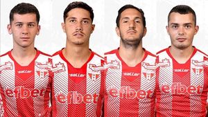 UTA trimite patru fotbaliști la echipele naționale! Isac e convocat în premieră la „tineret”! Unul dintre ei, față în față cu Haaland