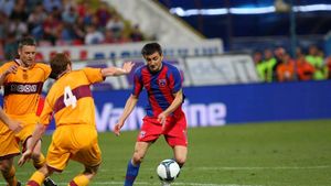 O liră din prețul fiecărui bilet vândut la Motherwell - Steaua va fi donată în România