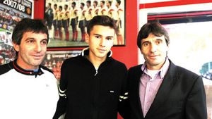 EXCLUSIV | Cum poate Dorin Rotariu să-l impresioneze pe Cosmin Contra și să revină la națională. Tatăl fostului dinamovist spune ce l-a atras pe mijlocaș la Mouscron, când speră să revină la Brugge și de ce se integrează greu românii în Belgia