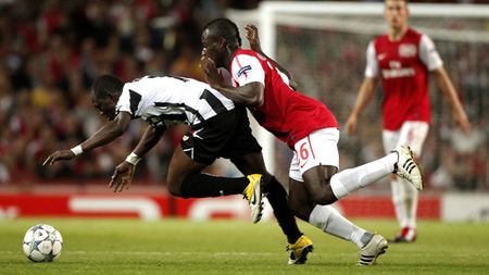 FOTO Scandal URIAȘ pe Twitter!** Fanii lui Arsenal, în stare de ȘOC! Fotografie cu un CADAVRU pe contul unui "tunar"! "Este de neconceput!"