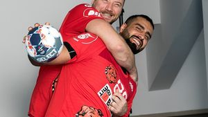 Dinamo este gata de Liga Campionilor: "Mergem în Elveția să câștigăm!". Campioana la handbal vrea să reediteze sezonul trecut, când a ieșit în premieră din grupele CHL