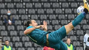 Zlatan Ibrahimovic, gol incredibil! Ciprian Tătărușanu, adio glorie: Donnarumma l-a trimis pe bancă pe român! FOTO & VIDEO