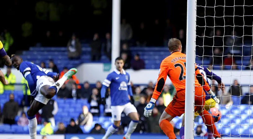 Lacina Traore, debut entuziasmant în Anglia. FOTO - Un parior a dat lovitura cu numai 10 lire