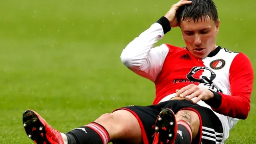 VIDEO | Simularea anului vine din Eredivisie. Un jucător de la Feyenoord s-a prăbușit pe gazon după o simplă atingere