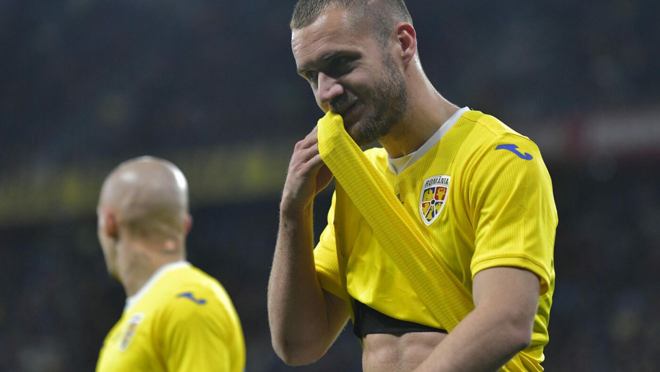 George Pușcaș a primit încurajări de la Adrian Mutu după ratările din România - Finlanda