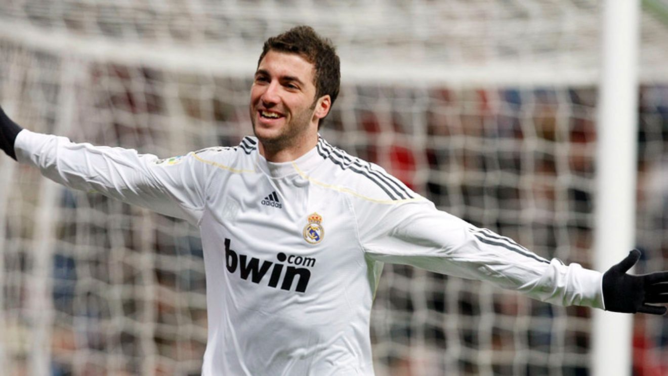 VIDEO** Gol senzațional 'Pipita' Higuain în Real - Mallorca 2-0