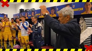 Gestul uluitor făcut de Mircea Lucescu în vestiarul naționalei! Abia acum s-a aflat: „Era și Burleanu de față”. EXCLUSIV