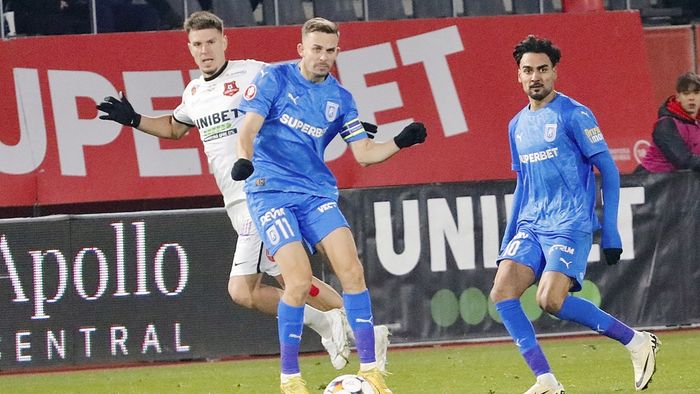 Feyenoord și PAOK au pus banii jos pentru transferul internaționalului de la Universitatea Craiova: „Au dat 2 milioane de euro”