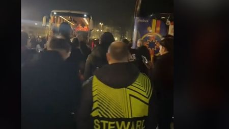 L-au „uitat” la Arena Națională. Fotbalistul de la FCSB a alergat să prindă autocarul