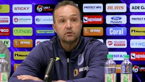 Reacția lui Corneliu Papură, după ce Craiova a părăsit Europa: "Meritam să marcăm patru goluri. Îmi era greu să cred că AEK va trage de timp pe teren propriu"