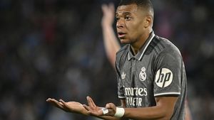 „N-am văzut niciodată aşa ceva". Un jurnalist de investigație îl distruge pe Kylian Mbappe şi îl acuză că are mari probleme fizice, fiind aproape dependent de alcool