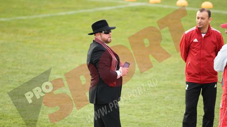 NEBUNIE la Arad, după victoria UTA-ei cu ACS Poli! "Mutu m-a ținut 10 minute la telefon!** Sper să se retragă de aici! Vom ajunge în Europa!"