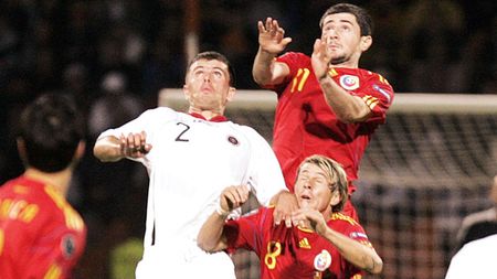 Dinamo scapă de găurile din apărare!** "Câinii" au pus ochii pe un albanez care poate rezolva trei posturi