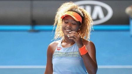 "Serena, te iubesc!" 3 răspunsuri sincere date de Naomi Osaka, pe cea mai mare arenă de tenis a lumii: "13 mingi de break de înfruntat, 13 salvate. Cum ai reușit?" | VIDEO