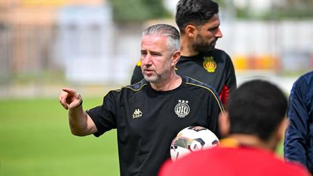 Plecarea lui Reghecampf, transformată într-un succes imens: „Îl mai regretă cineva?”