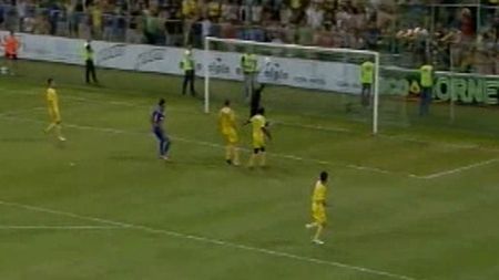 VIDEO: Fanii Stelei ar înnebuni dacă ar vedea asta!** Unul dintre jucătorii care vor veni în Ghencea din vară, o nouă gafă de amator