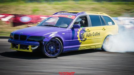 Șansă imensă pentru amatorii de drift. Cum pot ajunge piloți profesioniști