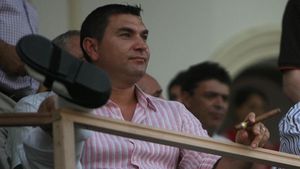 Victor Becali: "Borcea e un Gigi mai mic !"