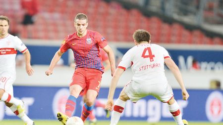 UEFA, CUCERITĂ‚ de Steaua: "Are ocazia să depășească o piatră de hotar"** Recordul pe care roș-albaștrii nu îl pot rata și cu ce a uimit Reghe forul continental
