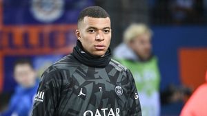 Șoc la nivel mondial: Kylian Mbappe poate pleca gratis de la PSG la Real Madrid! Clauza bombă din contractul starului francez a ieșit la iveală