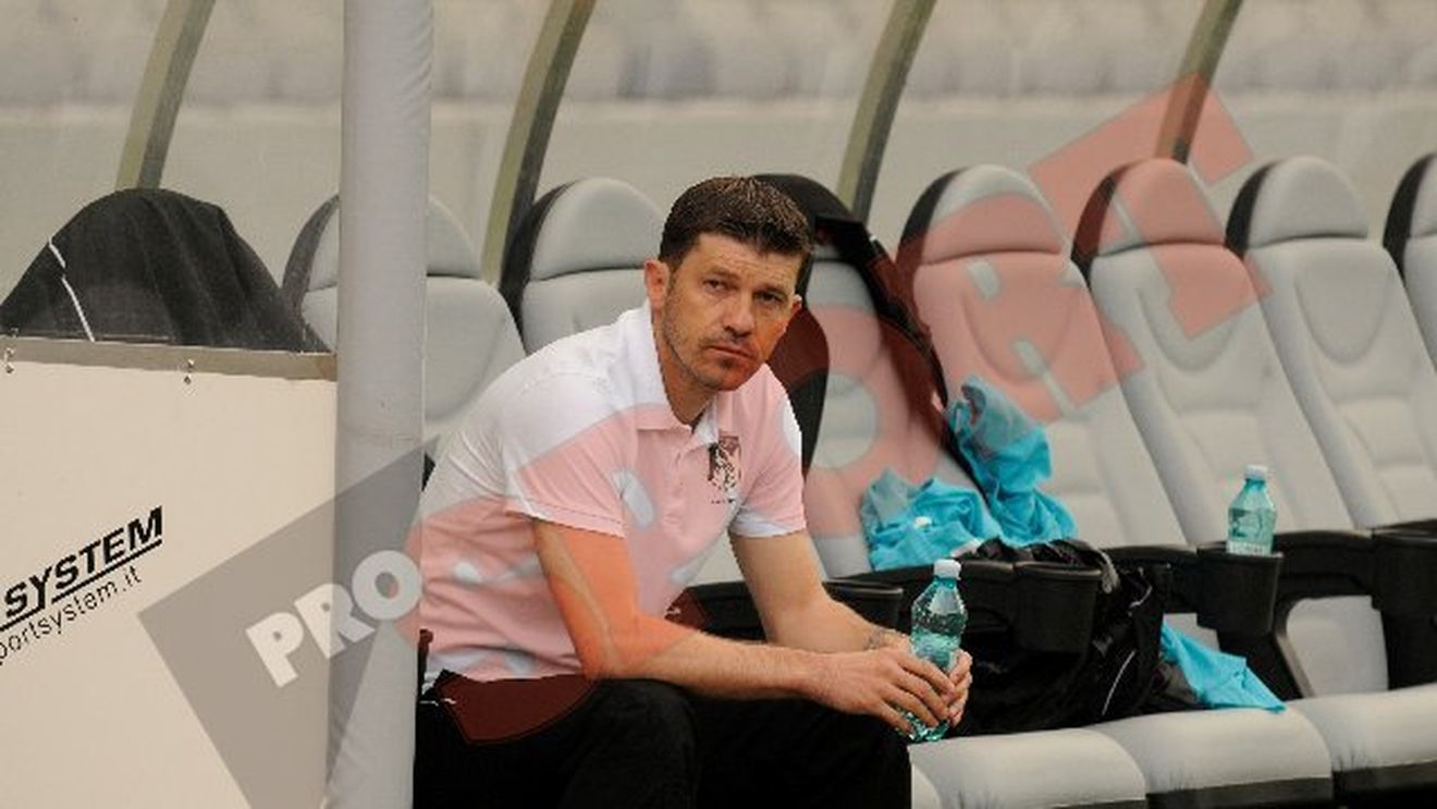 Isăilă, cel mai frustrat antrenor din Liga I:** "E al patrulea meci la rând în care dominăm și nu câștigăm!"