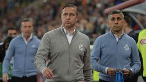 Reghecampf: "E diferență mare între Steaua și Astra și ei știu asta! Nu mă tem de Alibec". Ce nume surpriză pot să apară în primul 11 al campioanei