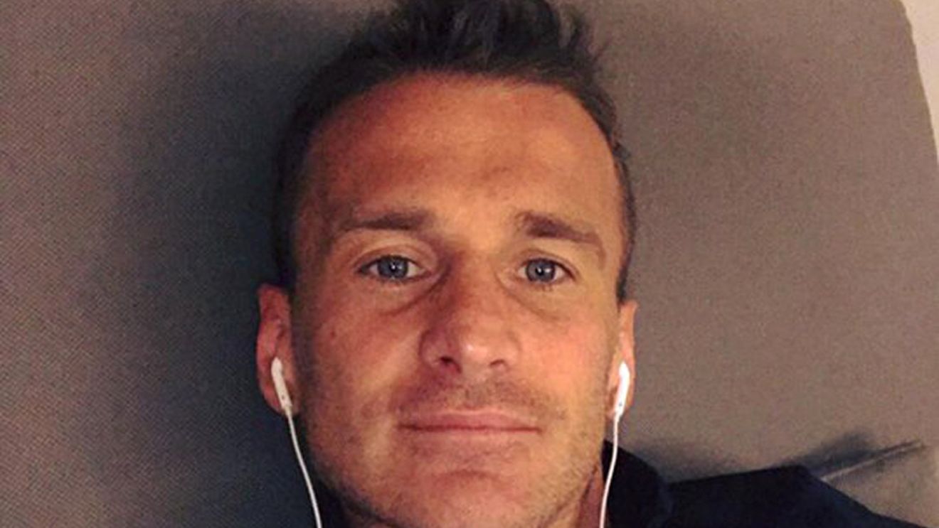 EXCLUSIV | Dezvăluiri bombă despre viața la Dinamo. „Borcea aducea banii la pungă”. Lucian Goian și cele mai picante povești din intimitatea „câinilor”: "Ei doi ar fi băgat capul în zid pentru nea Tică Dănilescu"