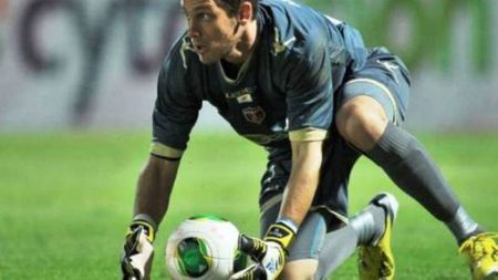 Steaua, "paravan" pentru o țintă a Astrei? Grecii vorbesc despre venirea în Liga 1 a lui Arabatzis, portar care a jucat 11 ani pentru AEK Atena