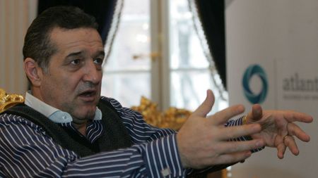 "Din câte îl cunosc pe Gigi, el premiază dacă are nevoie, chiar dacă e neregulamentar!"