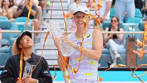 Fantast-Iga! Swiatek a cucerit turneul de la Miami după o finală incredibilă cu Naomi Osaka! Poloneza a ajuns la trei titluri consecutive în circuitul WTA | VIDEO