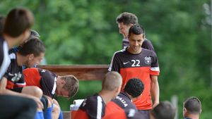 Steaua, aproape de a pierde un jucător "greu": are șanse mari să ajungă la Petrolul.** Trei ținte pentru Reghecampf în afacerea începutului de an