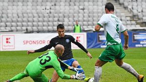 INTERVIU | Sănătatea vrea să mai dea o lovitură în Cupă. “Petrolul va fi mai atentă. Cei de la Viitorul vorbeau pe teren că ni se vor termina “bateriile”. Victoria cu Viitorul, lângă cea cu Manchester și sfertul eurofantastic Rapid - Steaua