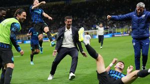 NOTA lui Chivu după calificarea Interului în finala Cupei Italiei: „Remuntada ISTORICĂ”