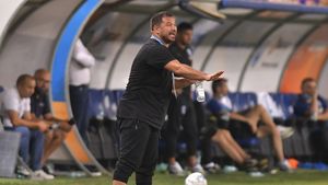 Marius Croitoru, reacție acidă la adresa lui Valeriu Iftime: „Dacă ar fi vorba de educație, n-ar trebui să vorbească!”