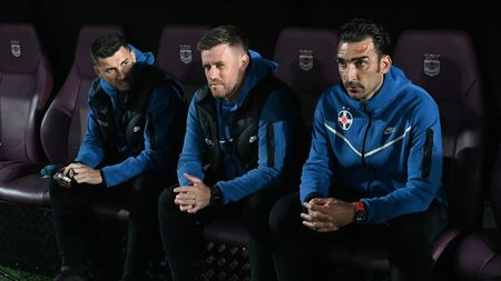Mihai Pintilii e o fiară la antrenamentele FCSB! Elias Charalambous a trebuit să intervină pentru a-l tempera: „Calm, calm”