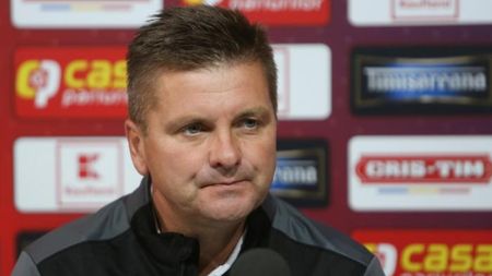 Cehul Dușan Uhrin a devenit al treilea tehnician străin care a atins suta de meciuri în Liga 1. Cine se află pe primele două locuri