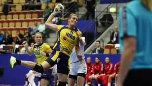 Pintea face spectacol și după meciul cu Angola. Declarații sincere despre ce nu a mers și o comparație: "Pivotul lor e mare! La fel ca mine!"