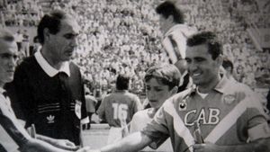 Fanii lui "U" vor ca la meciul de inaugurare al Cluj Arena să se retragă și o legendă a clubului