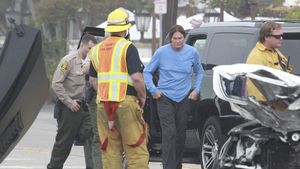 Bruce Jenner, campion olimpic la decatlon în 1976, a provocat un accident grav de circulație. Bilanț tragic: un decedat și opt răniți