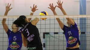 Dinamo a trecut cu emoții de Știința Bacău