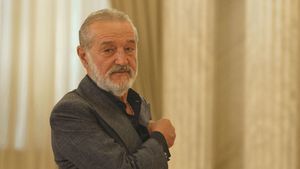 Gigi Becali i-a dat replica lui Victor Angelescu: „Ca să pricepi asta îți trebuie inteligență”