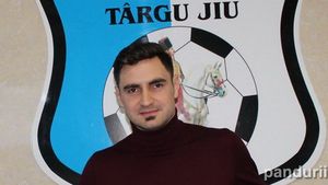 Ultimul transfer al Pandurilor a devenit indisponibil după doar o jumătate de oră de joc: "Sper ca în câteva săptămâni să revin pe gazon!"